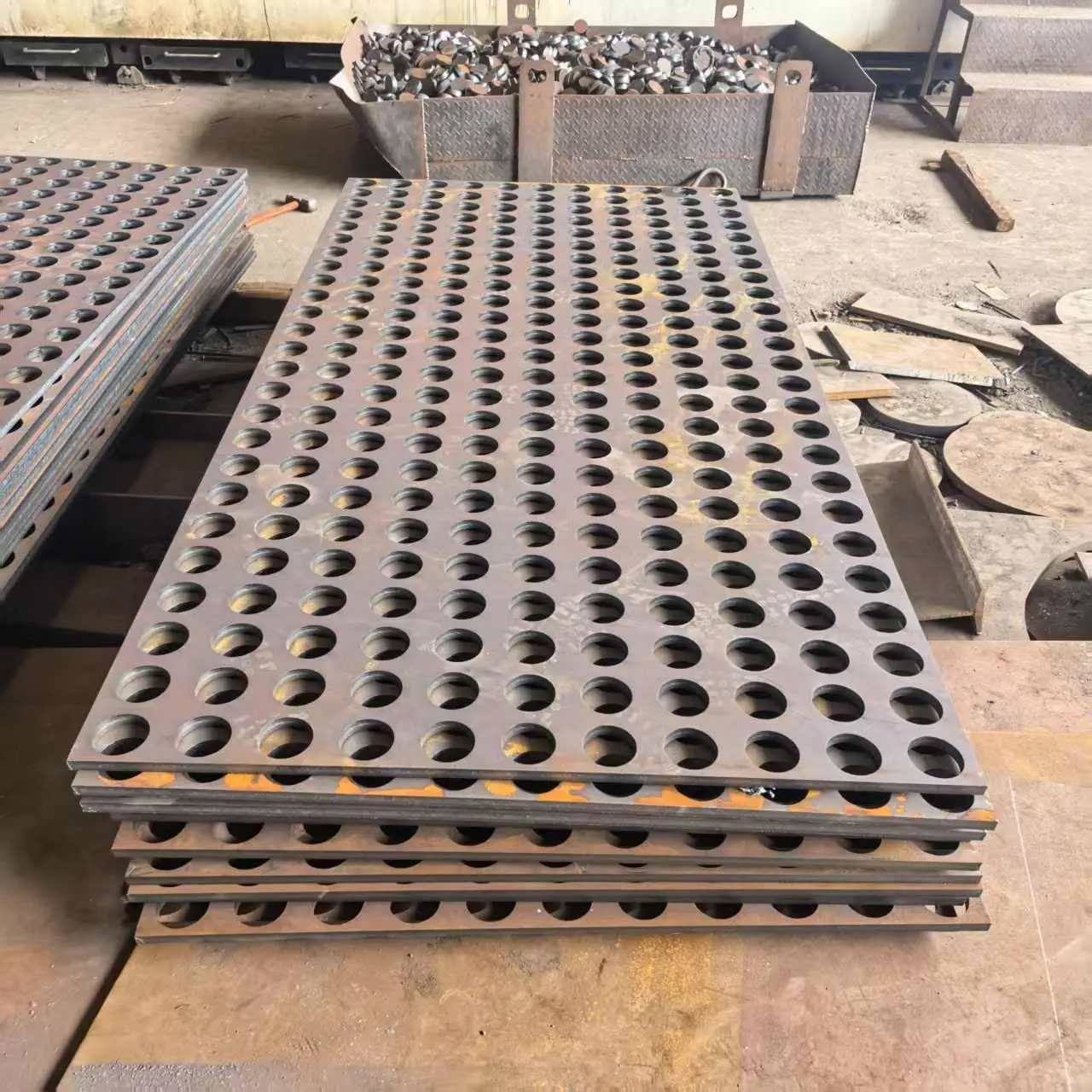 重庆q235b热轧中厚板ss400碳钢板普板低合金钢板42crmo合金板/65mn热轧板现货厂家批发 - 3