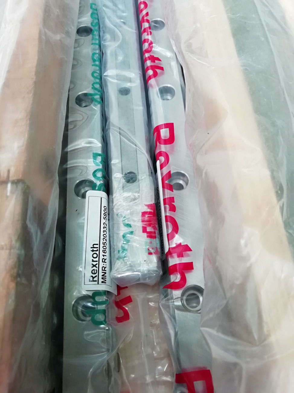 埃马克ELC160激光焊接机轴承力士乐滑块R165331320,R165331220