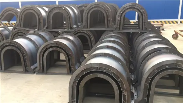 电缆槽模具,U型钢槽模具,折弯机有数台