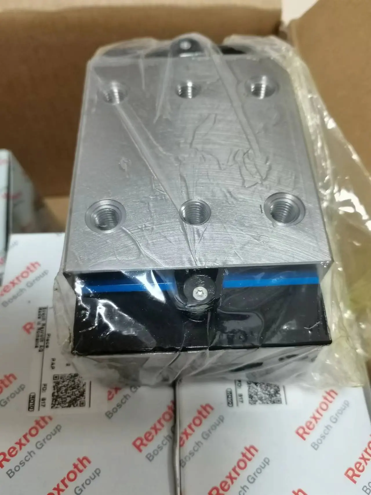 埃马克ELC160激光焊接机轴承力士乐滑块R165331320,R165331220