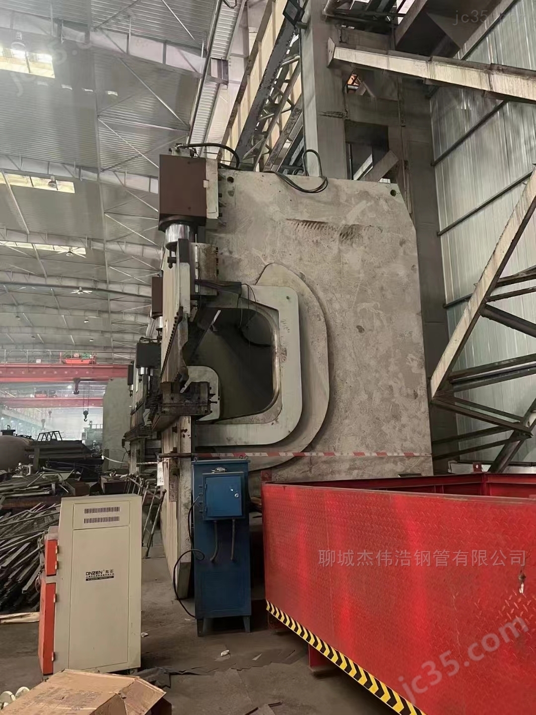 600*6000 二手出售600吨6米折弯机,两台过磅出 - 3