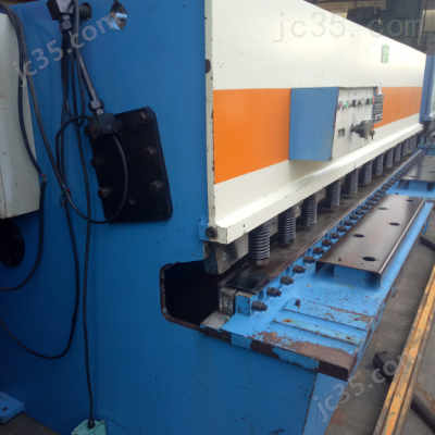 QC12Y4X3200 二手博海机床 液压剪板机 QC12Y4X3200