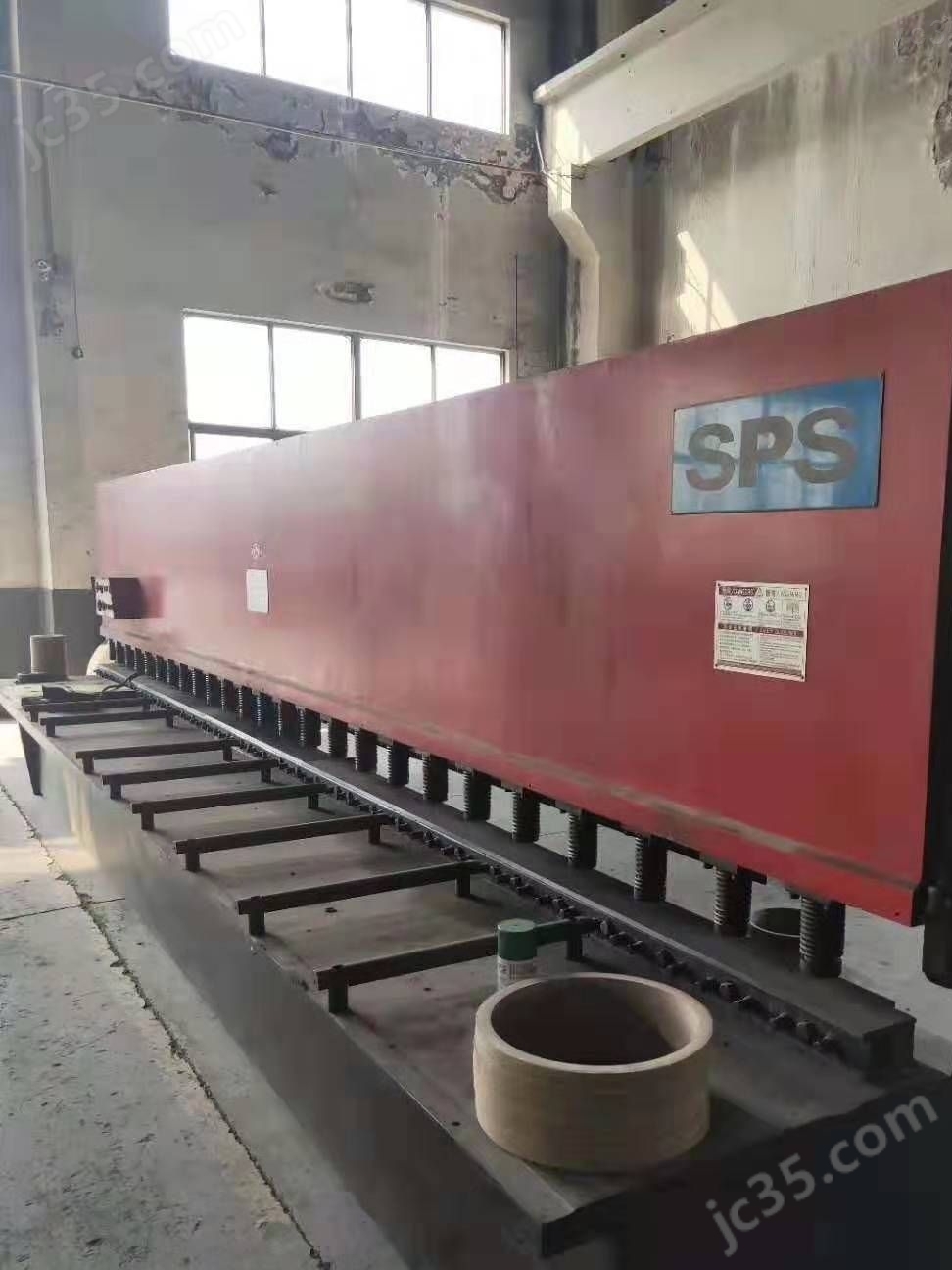 QC12Y-8×6000 二手上海冲剪QC12Y-8×6000液压摆式剪板机