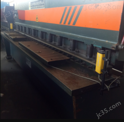 QC12Y-4X3200 二手上海一锻 液压剪板机 QC12Y-4X3200