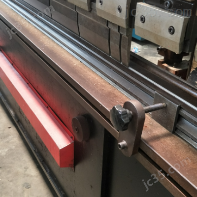 WE67K-100/4000 二手宇森 液压折弯机 WE67K-100/4000
