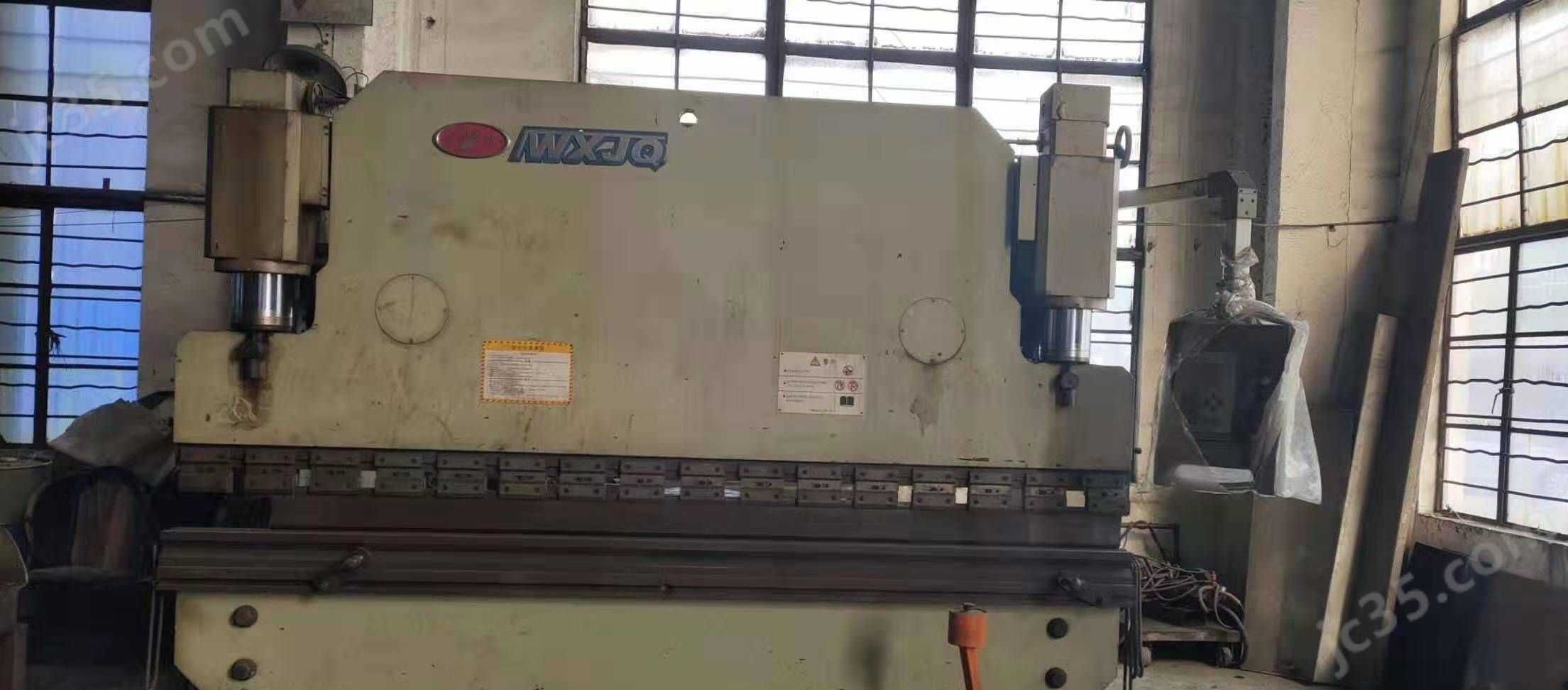 WC67K-160/3200 二手无锡金球WC67K-160/3200数控双伺服折弯机
