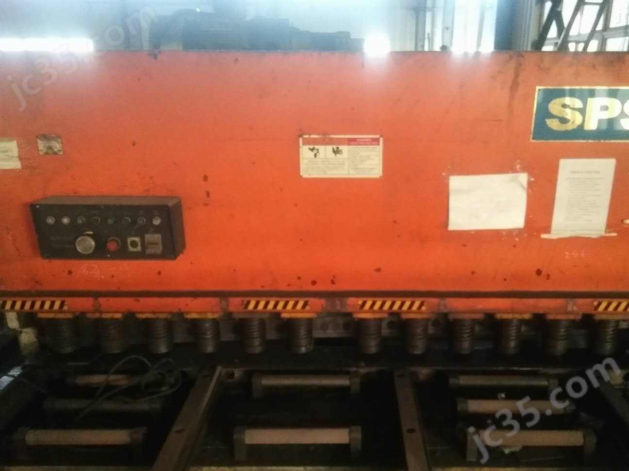 QC12Y-16V×2500 二手上海QC12Y-16V×2500液压剪板机