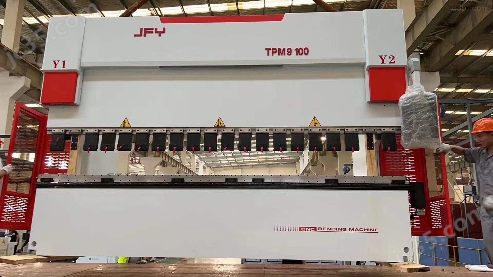 TPM9-100T*4100 二手金方圆数控折弯机