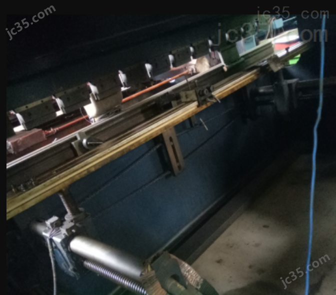 WF67Y-100X3200 二手大马 液压折弯机 WF67Y-100X3200