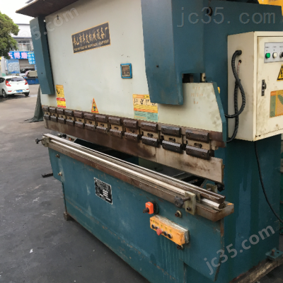 40-2500 二手丰友 液压折弯机 40-2500
