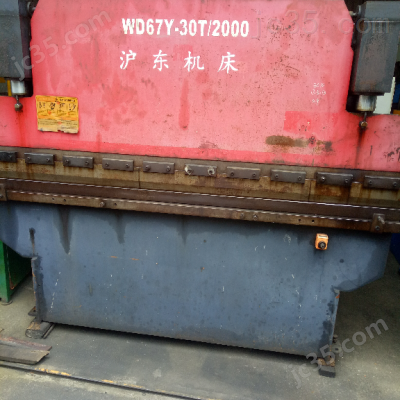 WD67Y-30T/2000 二手沪东机床 液压折弯机 WD67Y-30T/2000