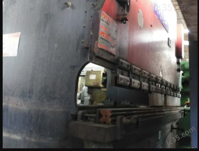 WC67Y-63T2500 二手沪森 液压折弯机 WC67Y-63T2500