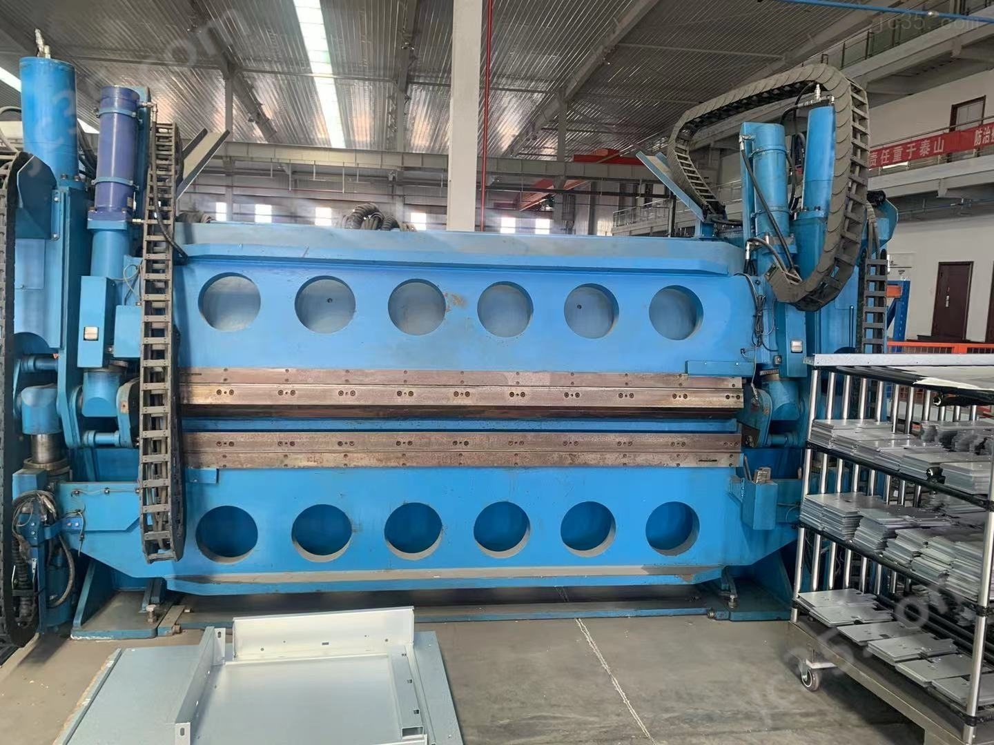 MFD2504 二手数控折边机
