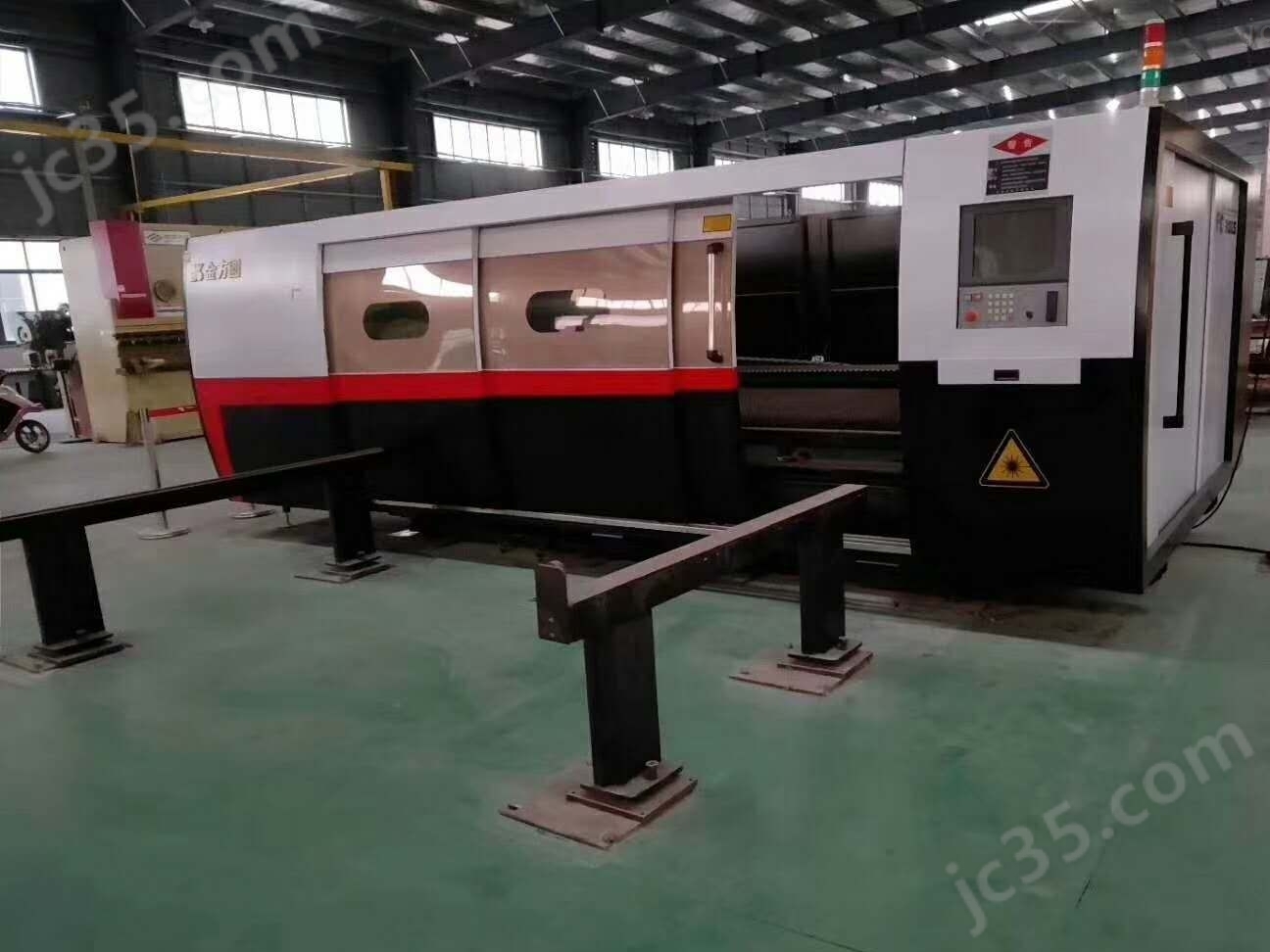 FC3015 二手金方圆FC3015数控激光切割机