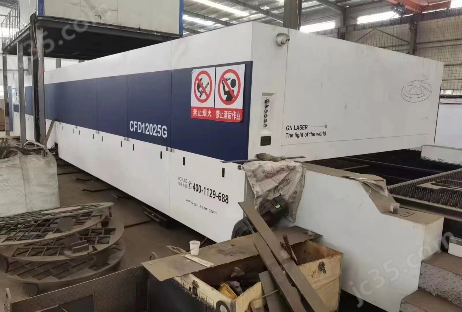 GN-CFD12025G-12000W 精品二手高能激光切割机