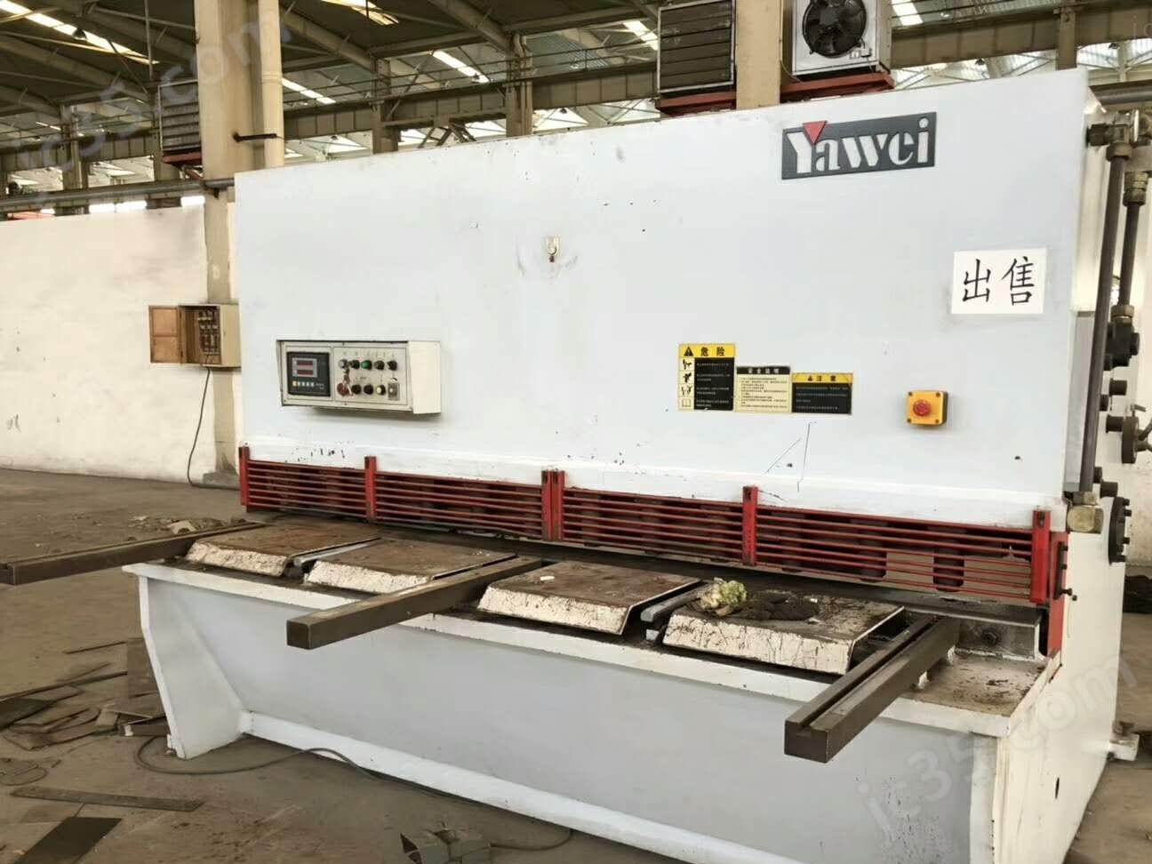 QC12Y-12×2500 二手江苏亚威QC12Y-12×2500剪板机