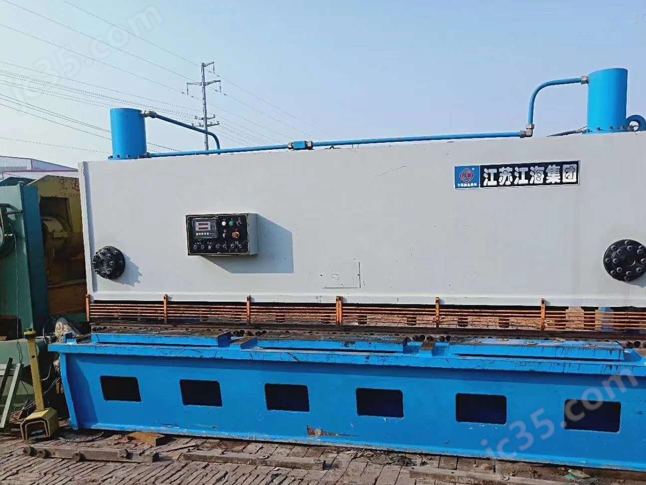 QC11Y-16×4000 二手江苏江海QC11Y-16×4000液压闸式剪板机