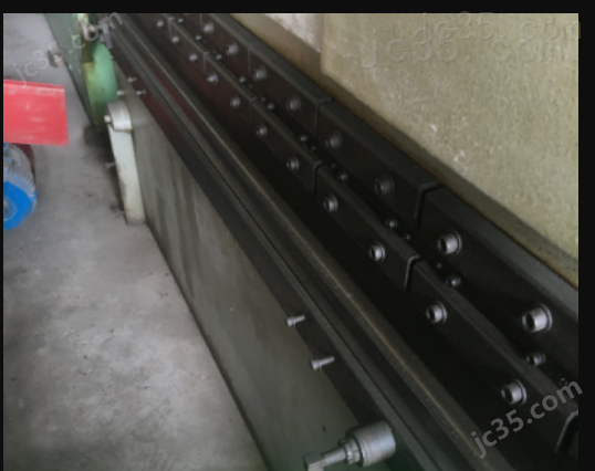 WB67Y63/2500 二手江都机床 折弯机 WB67Y63/2500