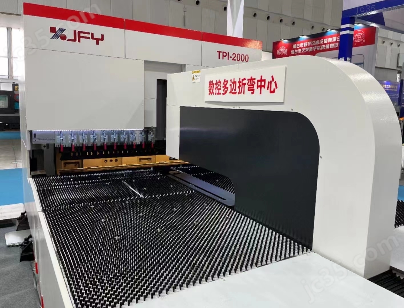 TPI2000 二手金方圆多边折弯中心