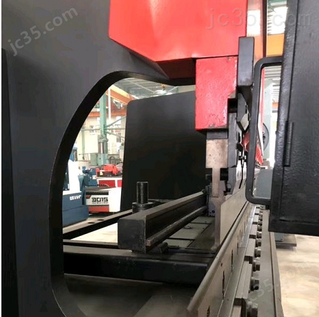 日本AMADA 精品二手数控折弯机 - 4