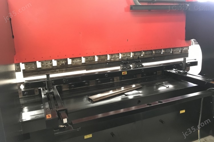 FBD--1503D 二手数控折弯机 日本AMADA FBD--1503D - 4