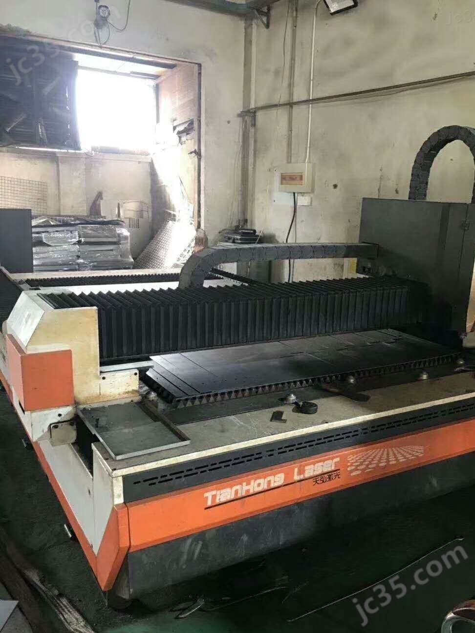 TH-GSF3015-75 二手苏州天弘TH-GSF3015-750光纤激光切割机(750瓦)