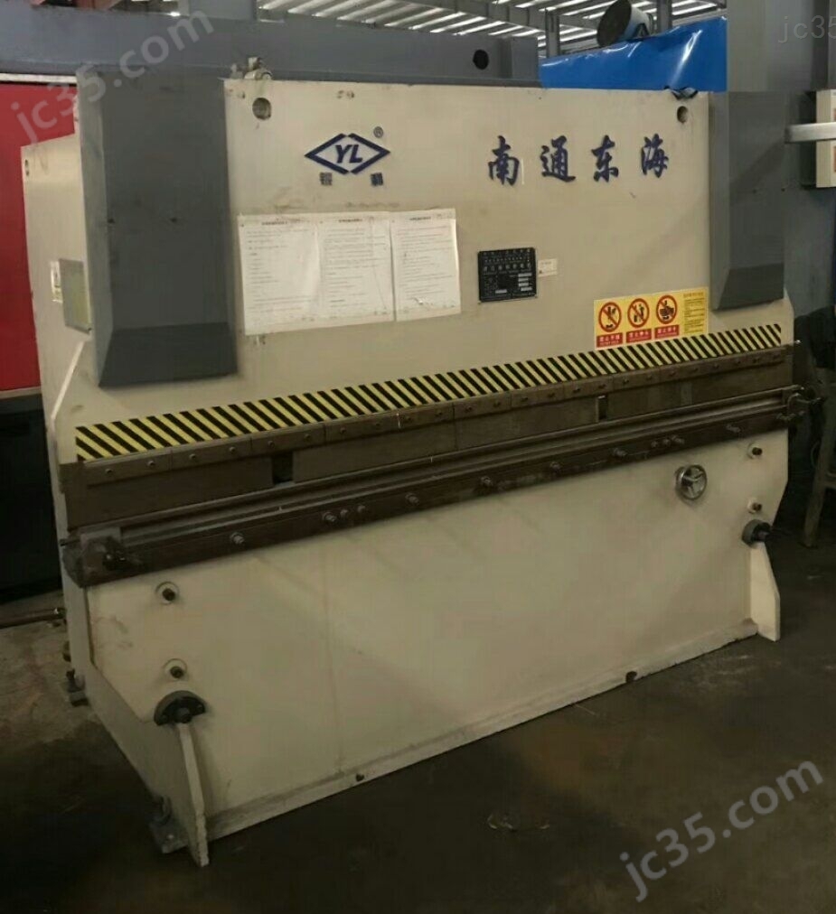 WE67Y-40/2500 二手南通东海WE67Y-40/2500液压板料折弯机