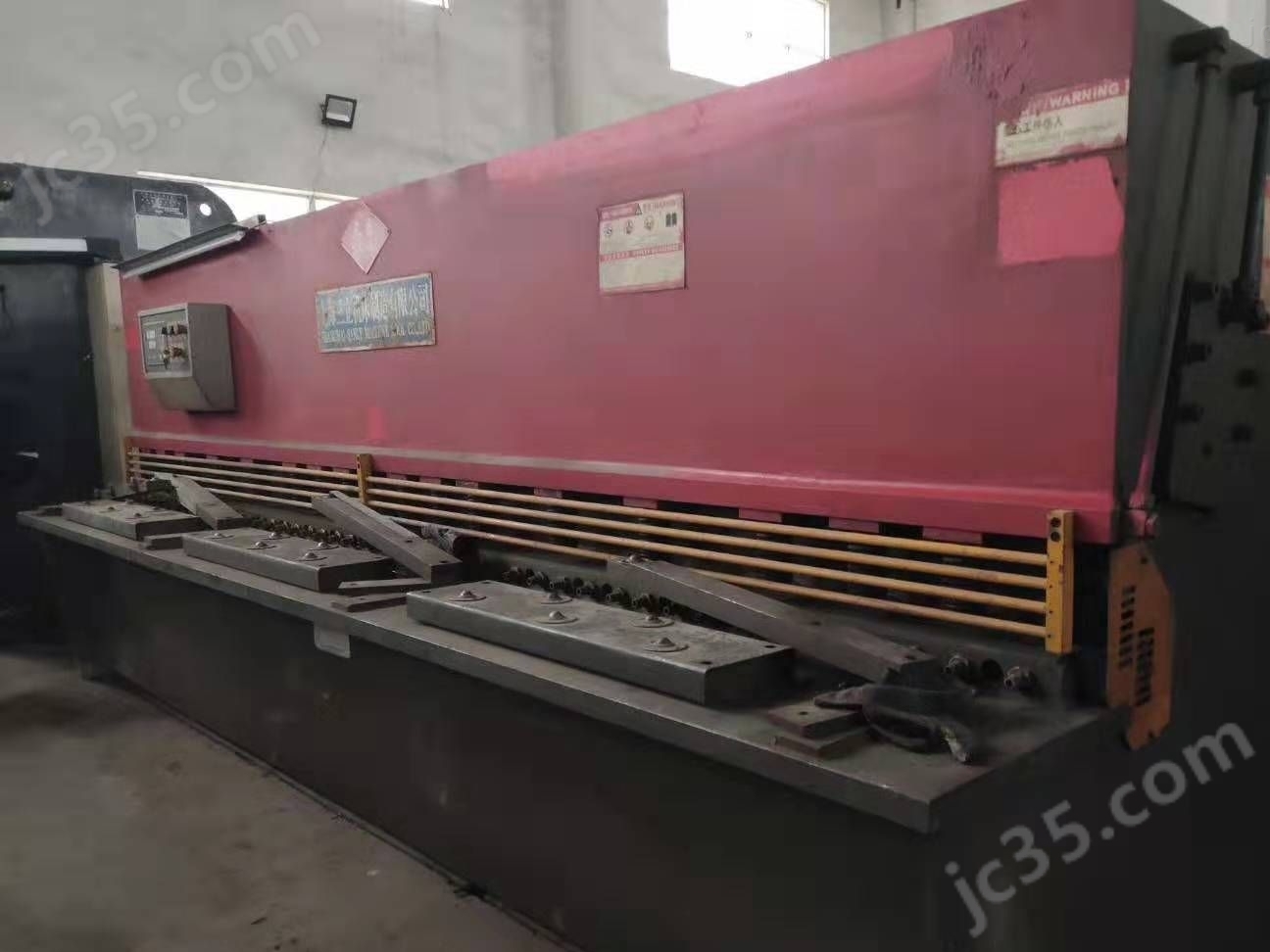 QC12Y-6×4000 二手上海三立QC12Y-6×4000液压摆式剪板机