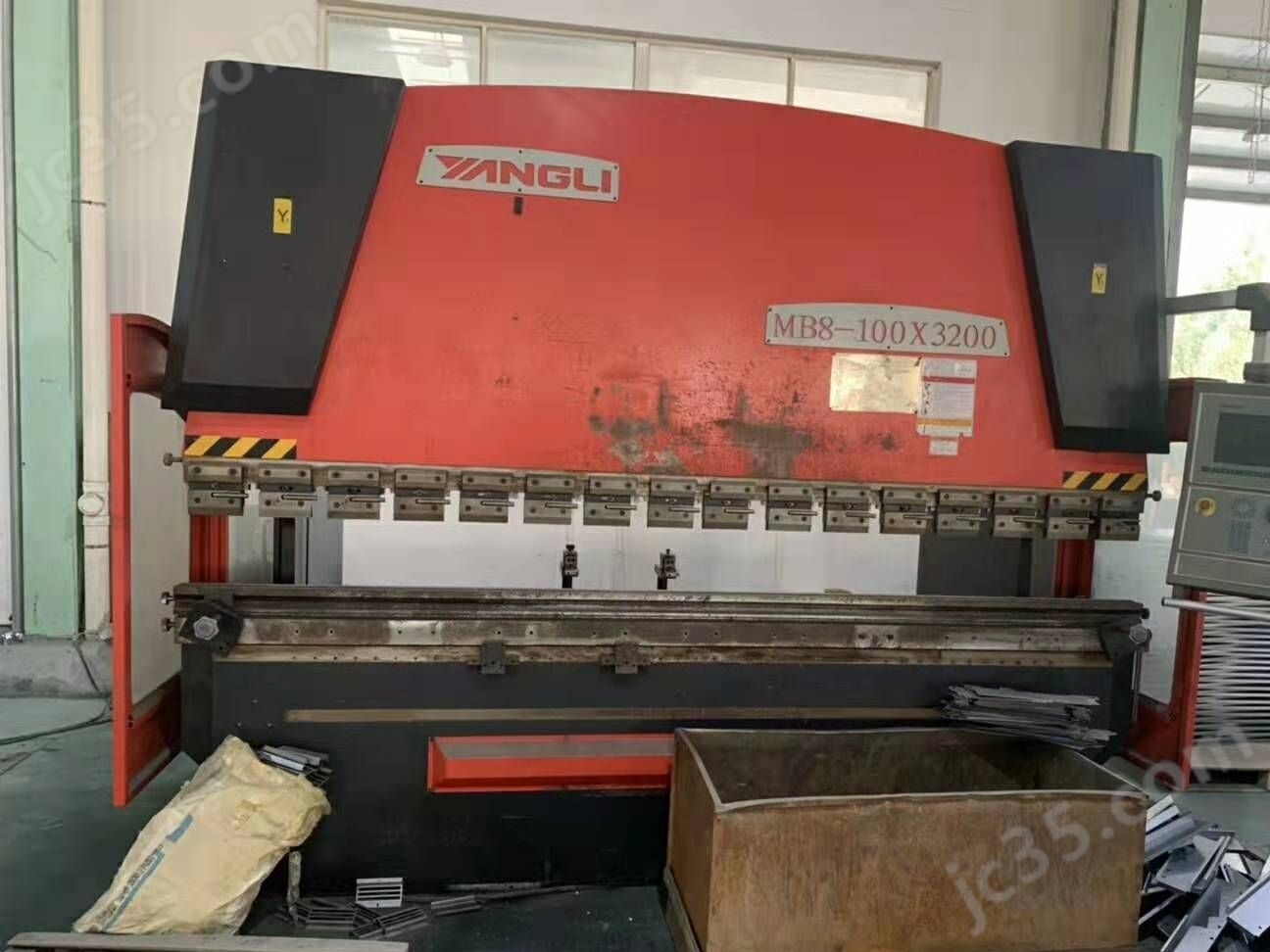 MB8-100×3200 二手扬力MB8-100×3200数控板料折弯机