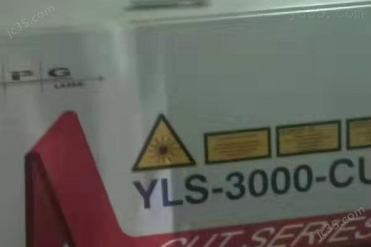 - 二手激光切割机 3000 大族