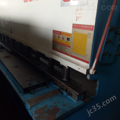 QC12Y-6X300 二手贝力 液压剪板机 QC12Y-6X300