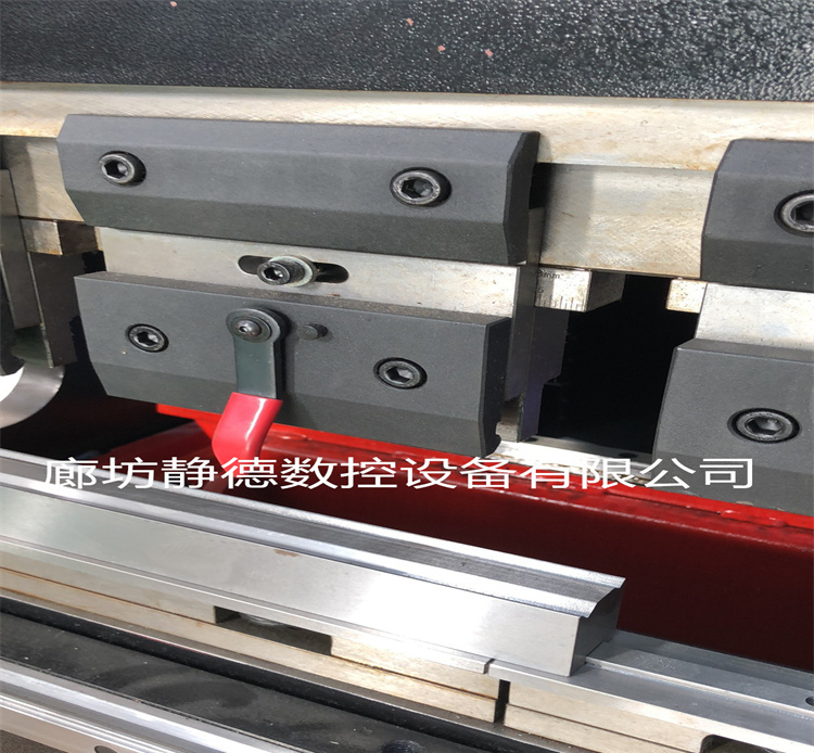 出售转让二手金方圆数控折弯机，型号：HPR100T*3100 - 4