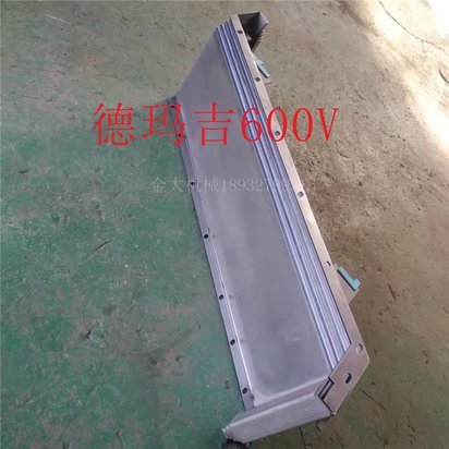 管安装玛吉600V加工中心导轨护板电脑锣钢制钣金配件