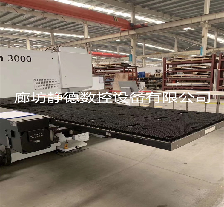 出售德国伺服数控转塔冲床,型号:TruPunch3000 - 3