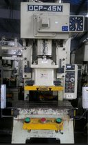 二手冲床》转让出售:03年台湾金豊冲床》型号:OPC-45N