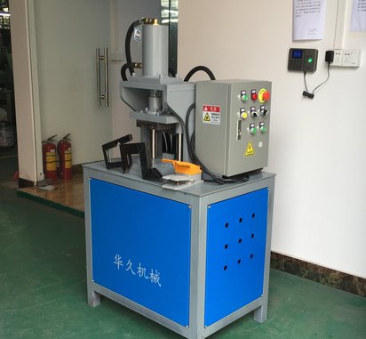 液压45度斜角切割机 方管切45°九十度角模具 铁艺管折弯机