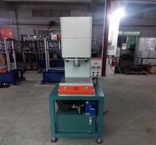 供应10吨单臂油压机 单柱液压机 液压冲床