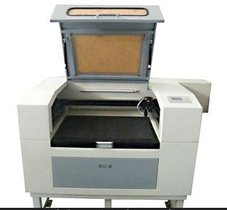 出售激光切割机 专业装裱卡纸激光镂花 速度快误差小 SUNY-6040F