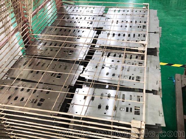 冲压件加工 工业机箱加工 深圳坪山钣金件厂家 鸿沃科技 - 3