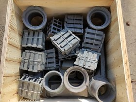 抛丸机维修/新东喷砂机弯头/生产现场