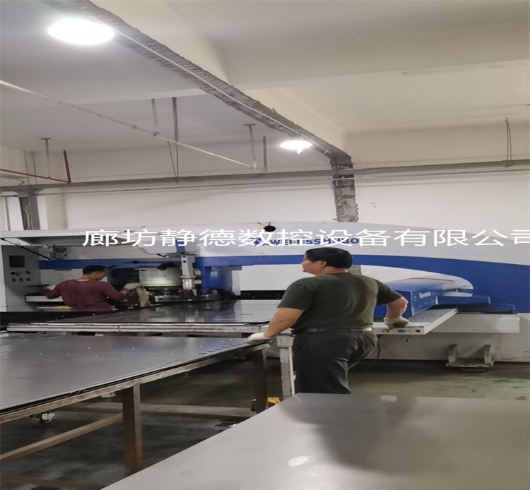 出售 转让 二手 亚威 数控转塔冲床HPI3048 - 4