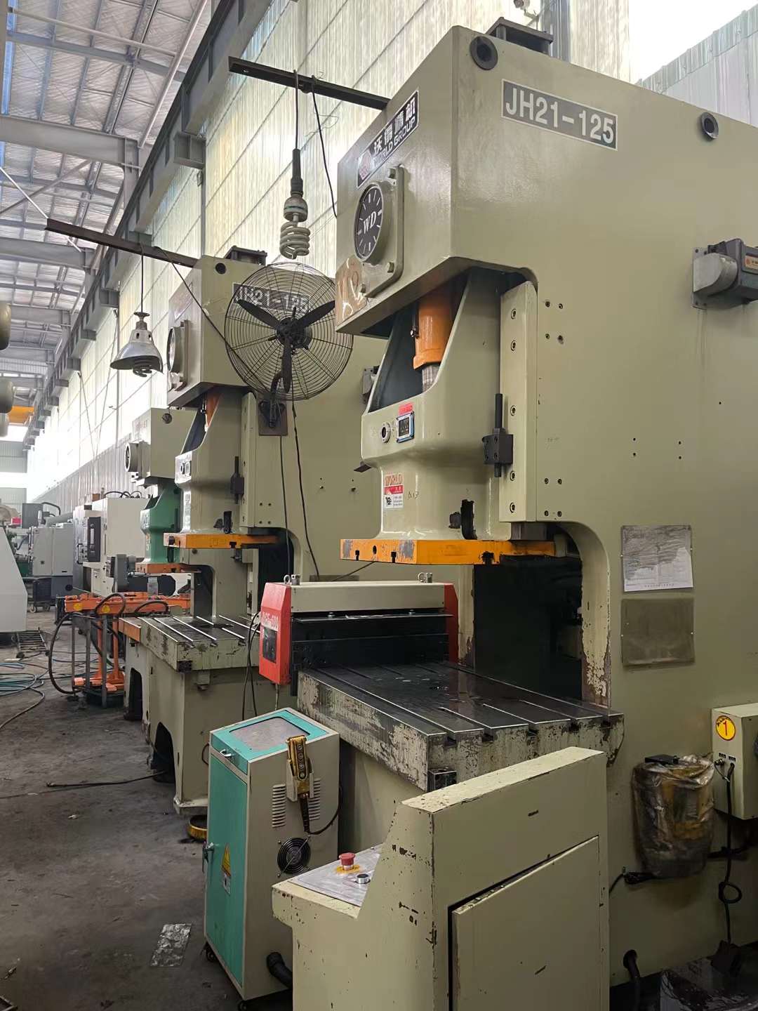 工厂转让二手气动冲床沃得JH21-125 - 4