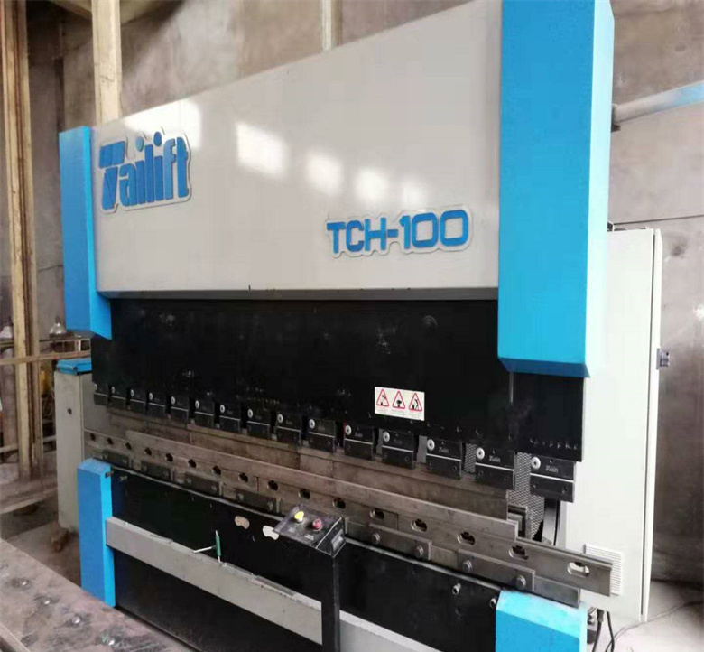 出售转让_高性价比_二手 台励福数控折弯机 TCH-100*3200 - 4