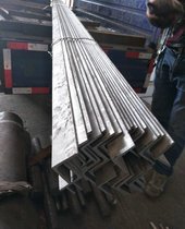 售不锈钢角铁/角钢批发、零售可激光切割、打孔