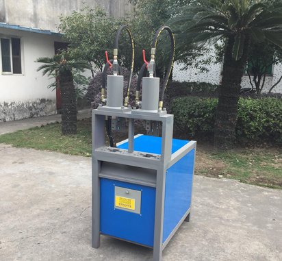 液压方管冲孔机 围栏扶手坡口机 100油缸双工位防盗网冲床