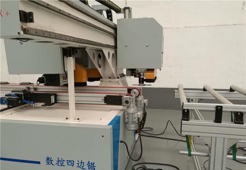 室内门数控四边据,带自动上下料系统,实现无人化流水作业,简工 - 3