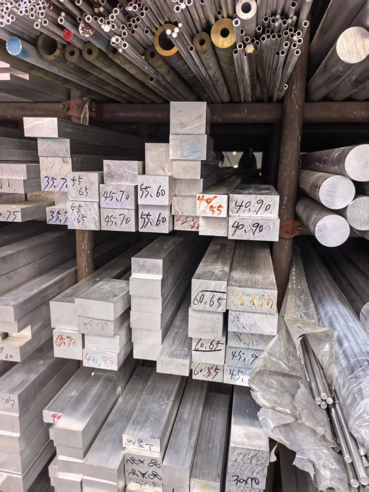 硬质6063铝板高硬度合金材质规整标准规格工业结构零部件加工重庆实力商家现货批发