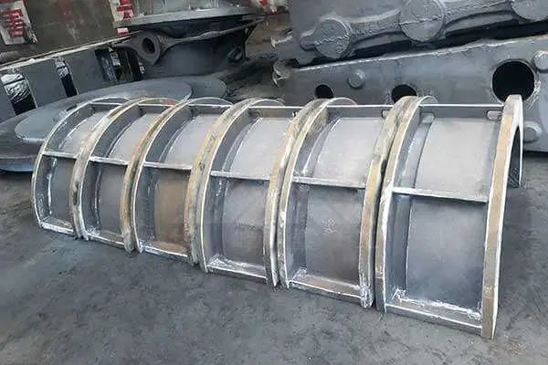 大型焊接厂家,焊接箱体、底座、行星架、结构件等 - 2