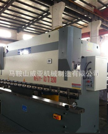 厂家直销折弯机 行业价折弯机WF67Y-63T/2500
