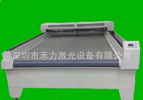 供应厦门服装贴布绣激光切割裁剪镂花机